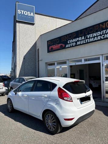 Ford Fiesta 1.5 TDCi 75CV 5 porte Black & White Edition - Foto 2