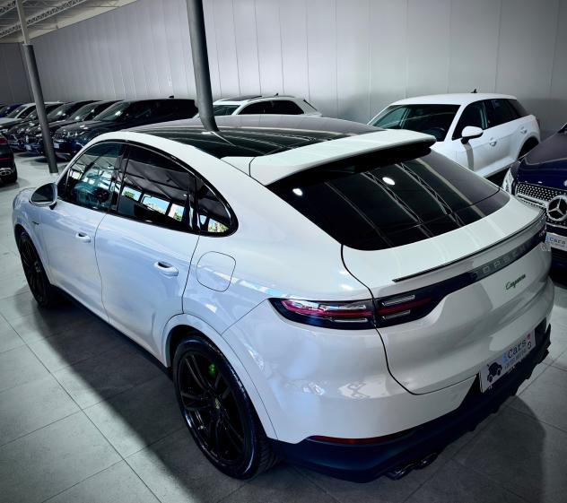 Porsche Cayenne Coupe 3.0 E-Hybrid Platinum Edition - Foto 9