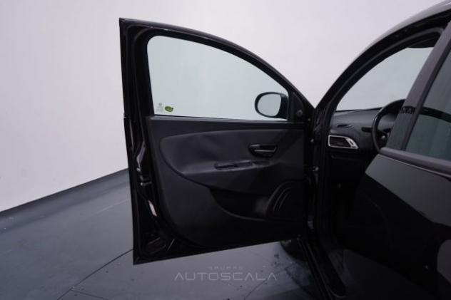 LANCIA Ypsilon 1.2 69 CV 5 porte Elefantino rif. 23815573 - Foto 9