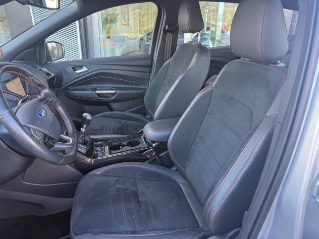 Ford Kuga 2.0 TDCI 120 CV S&S 2WD ST-Line - Foto 8
