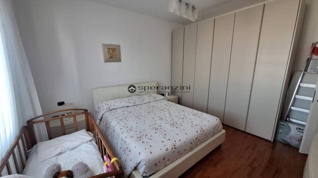 SAN LAZZARO: Fano - san lazzaro: ampio e moderno appartamento pronto da abitare
in uno dei quartieri più serviti e richiesti di fano, in posizione str - Foto 16