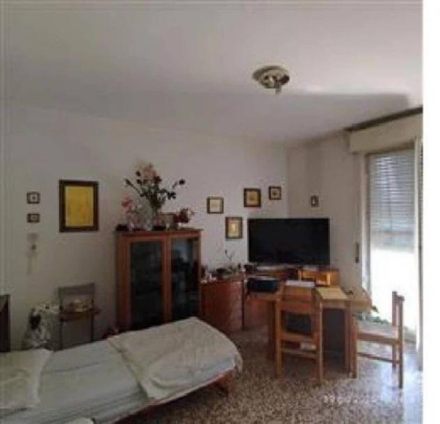 Immobile in asta di 72 m², box auto in vendita a Meda - Foto 3