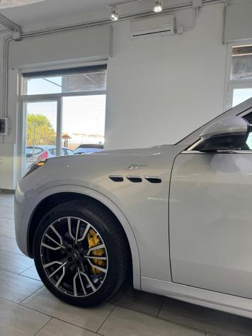 Maserati Grecale MHEV 300 CV AWD GT PrimaSerie - Foto 6