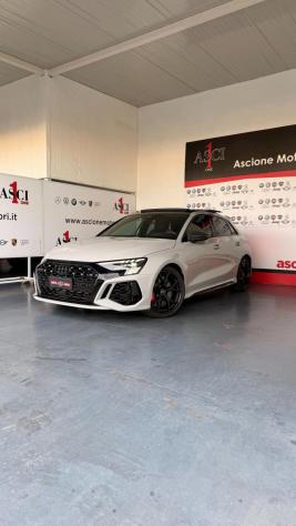 AUDI - RS3