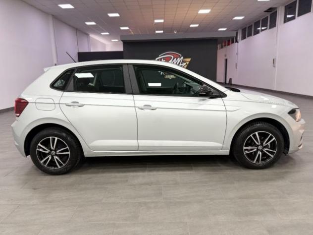 VOLKSWAGEN Polo 1.0 MPI 75 CV 5p. Comfortline BlueMotion Technolog rif. 24126712 - Foto 5