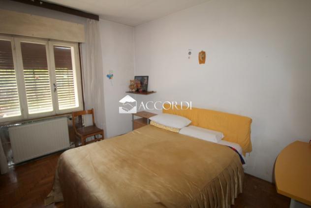 VILLA A SCHIERA di 10 vani e di 265 mq (VITTORIO VENETO) rif. BA878_1 - Foto 7