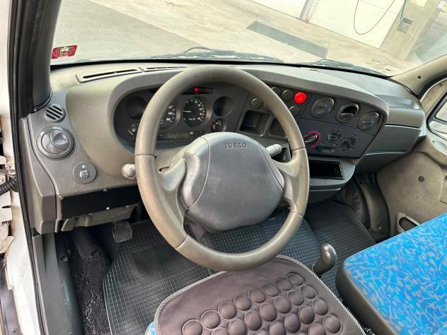 Iveco Daily 35C9/Bar.tor.2.8 TDI PC-RG Cab. - Foto 2