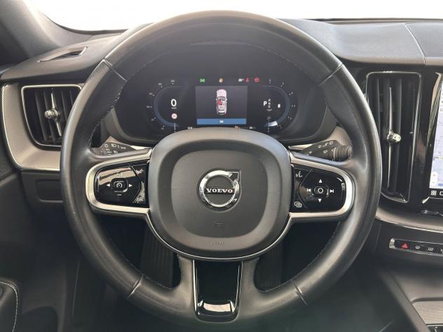 Volvo XC60 B4 197+14 CV AWD Mild Hybrid Automatico Plus Dark N1 Autocarro - Foto 10