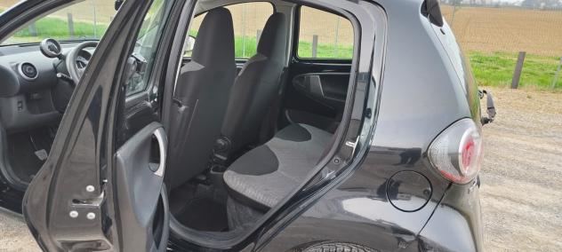 Toyota Aygo 1.0 12V VVT-i 5 porte Active Connect - Foto 6