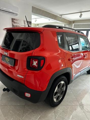 Jeep Renegade 1.6 Mjt 120 CV Longitude - Foto 5