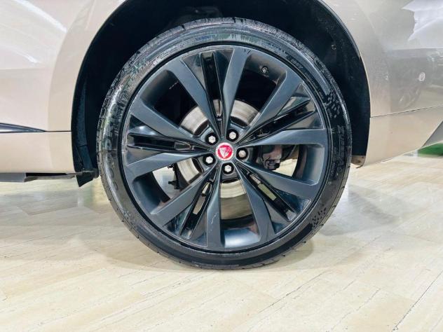 Jaguar F-Pace 3.0d V6 300cv AWD Aut. First Ed. R-Sport - Foto 8