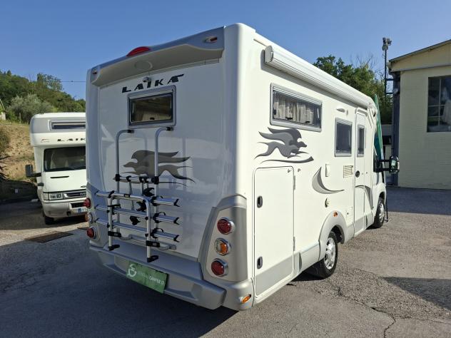 CAMPER LAIKA DUCATO SEMINTEGRALE GARAGE SEMIDINETTE LETTI GEMELLI CLIMATIZZATORE FOTOVOLTAICO CAMPEGGIO USATI GENERALI 1744 - Foto 4