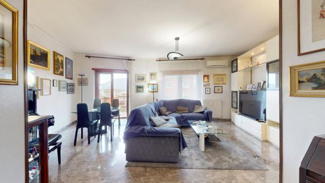Appartamento in vendita a Napoli