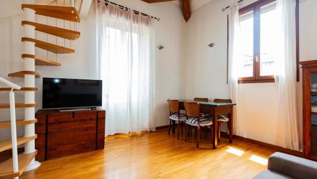 INGEGNOLI1 Bright top floor apartment - Foto 5