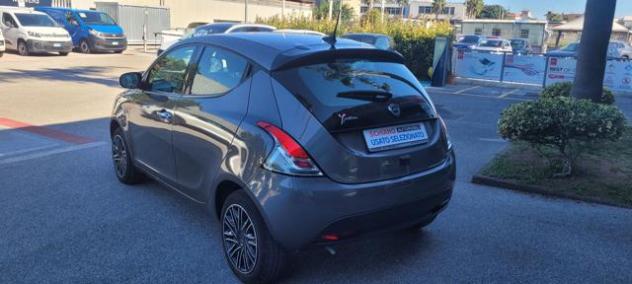 LANCIA Ypsilon 1.0 FireFly 5 porte S&S Hybrid Gold rif. 24144175 - Foto 3