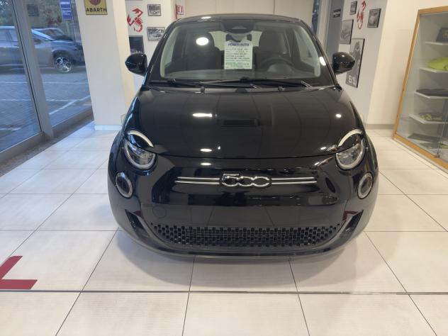 FIAT 500 500e 23,65 KW DA 199€ AL MESE E 2.500€ DI ANTICIPO E PRONTA CONSEGNA - Foto 4