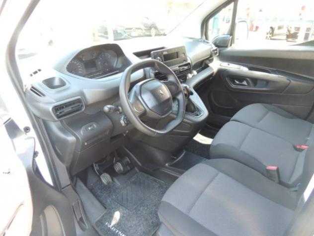 PEUGEOT Partner BlueHDi 100 S&S PL Furgone Premium rif. 23478360 - Foto 4