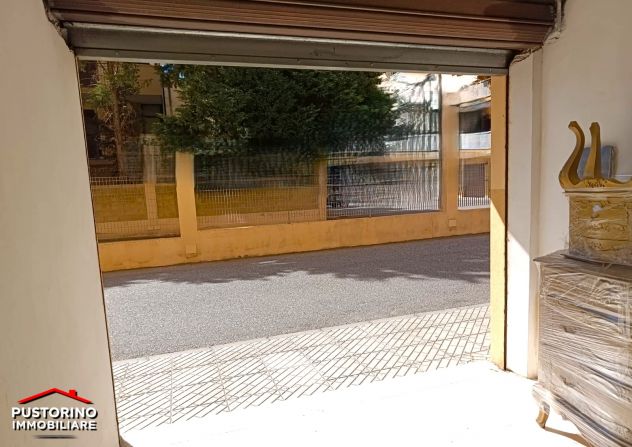 Vico Ferruccio - Garage di buona capienza - Foto 7