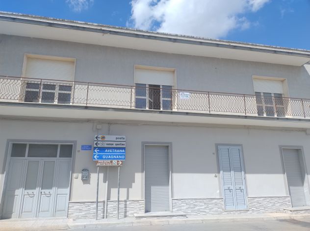 FinImmobil VENDE in Salice Sal.(LE) Via P.Mascagni n.5 casa+garage - Foto 5
