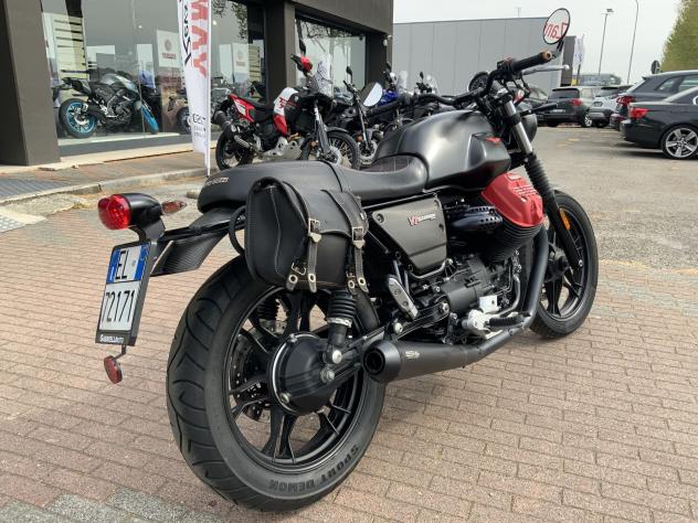 Moto Guzzi V7 III Versione speciale CARBON NUMERATA - Foto 5