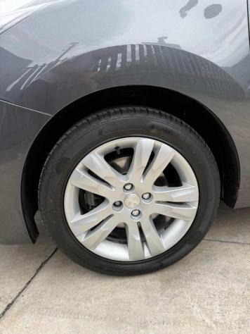 PEUGEOT 5008 BlueHDi 120 S&S Allure rif. 24224855 - Foto 6