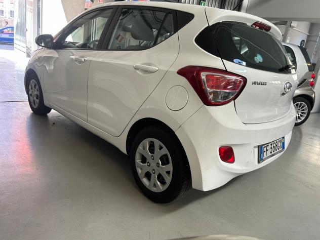 Hyundai i10 1.0 MPI Sound Edition - Foto 4