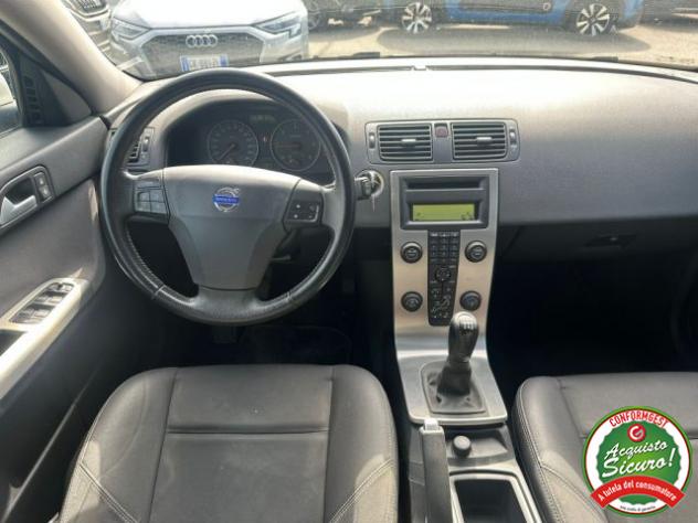 VOLVO V50 2.0 D cat Momentum rif. 23905173 - Foto 7