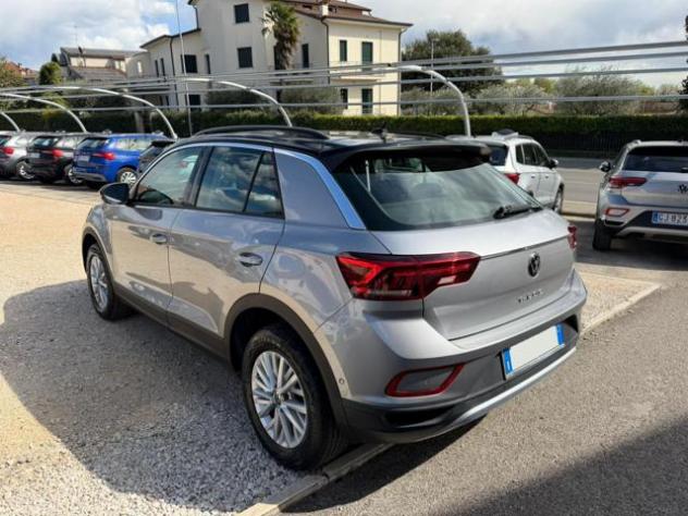 VOLKSWAGEN T-Roc 1.0 TSI Life OK NEOPATENTATI rif. 23982917 - Foto 4