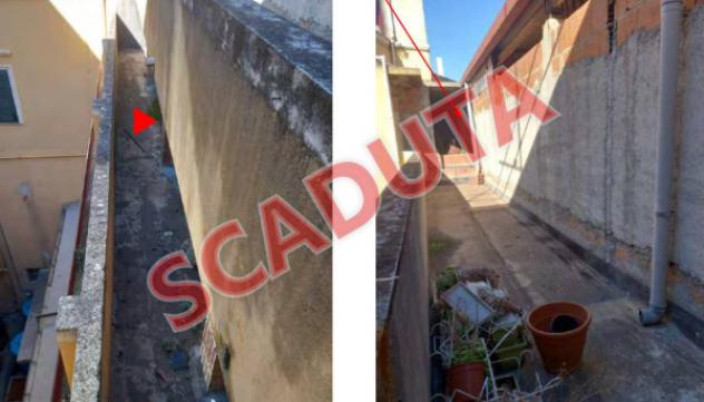 Immobile in asta di 68 m² con più di 5 locali in vendita a Messina