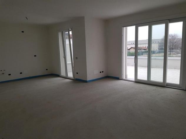 APPARTAMENTO IN VILLA QUADRILOCALE CON TERRAZZO - Foto 10