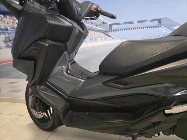 Honda Forza 350 "Deluxe" - Foto 9
