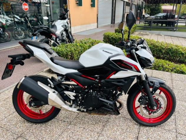 KAWASAKI Z 500 TUTTO INCLUSO ANCHE PASSAGGIO! MINI RATE rif. 24114043 - Foto 3