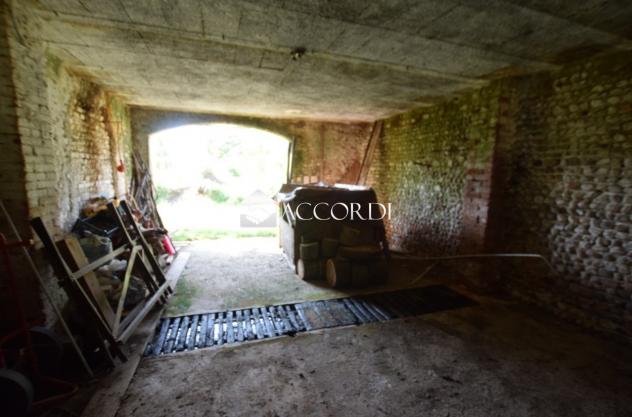 RUSTICO di 6 vani e di 480 mq (MONTEBELLUNA) rif. BL050 - Foto 2