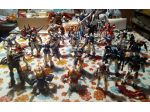 27 modellini GUNPLA action figures GUNDAM e simili
