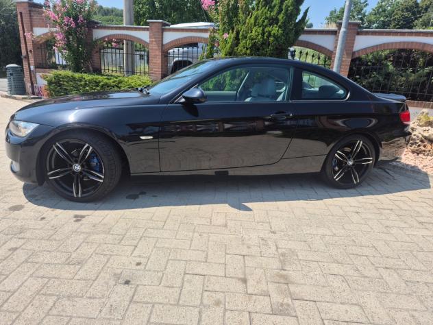 Bmw 320i -170CV Coupe' /Restyling -XENON - Foto 4