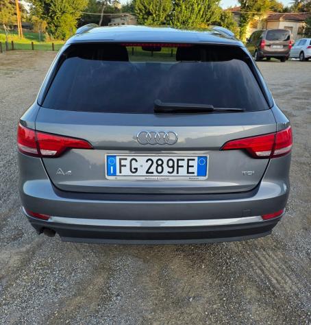 Audi A4 2.0 TDI 150 CV ultra Business Sport - Foto 6