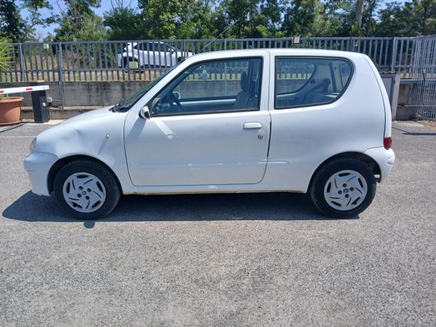Fiat 600 1.1 50th Anniversary - Foto 8
