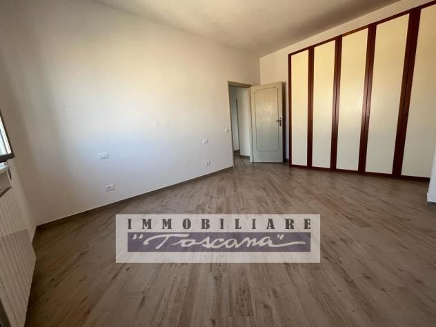 APPARTAMENTO di 6 vani e di 100 mq (VIAREGGIO) rif. A1005 - Foto 16
