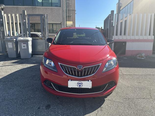 Lancia Ypsilon Ypsilon 1.0 firefly hybrid Silver Plus s&s 70cv - Foto 2