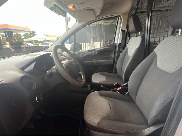 Ford Tourneo Courier 1.5 TDCi 75 cv Plus - Foto 6