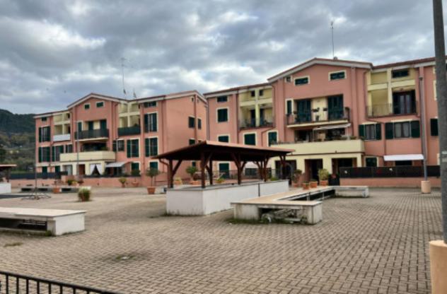 Immobile in asta di 17 m², box auto in vendita a Santo Stefano di Magra - Foto 3