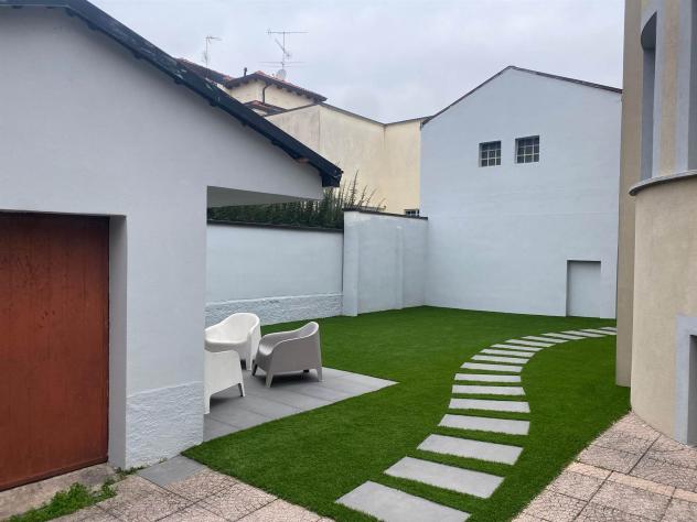 Villa in Vendita in zona OSPEDALE con giardino - Foto 4