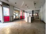 Locale commerciale in vendita a Bologna, Saragozza
