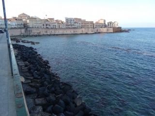 Massaggi - benessere Siracusa - Massaggi relax per donne over 60 Siracusa e provincia Tel:3924405299