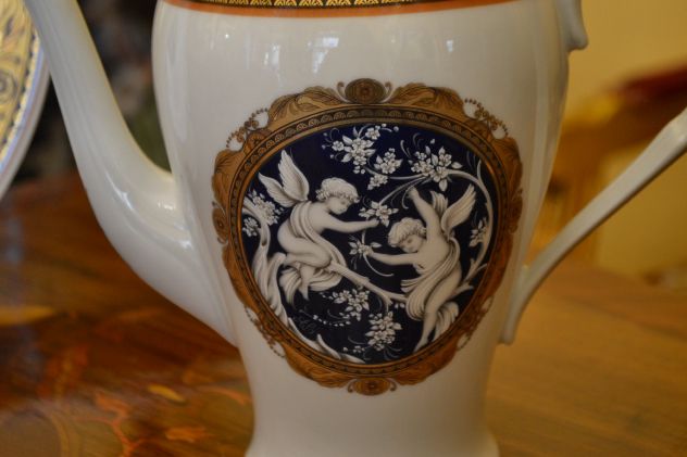 Caffettiera con piatto in porcellana T. Limoges M.A.B.A - Foto 5