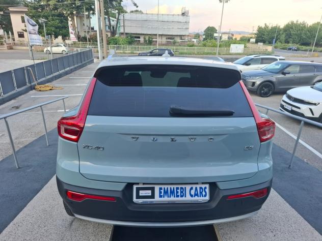 VOLVO XC40 2.0 D3 150 CV MOMENTUN GEARTRONIC - Foto 6