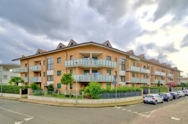 Appartamento di 210 m² con più di 5 locali in vendita a Volpiano - Foto 3