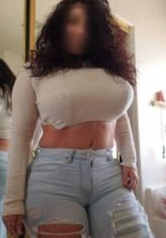 BELLISSIMA DONNA ITALO PORTORICANA ESPERTA NEI MASSAGGI PER MOMENTI DI RELAX Tel:3512627334