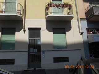 Affitto bilocale al 4°piano di via Genova 44- Torino