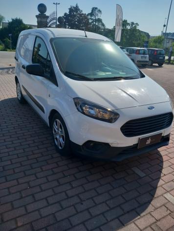 Ford Transit Courier 1.5 TDCi 75CV Van Trend